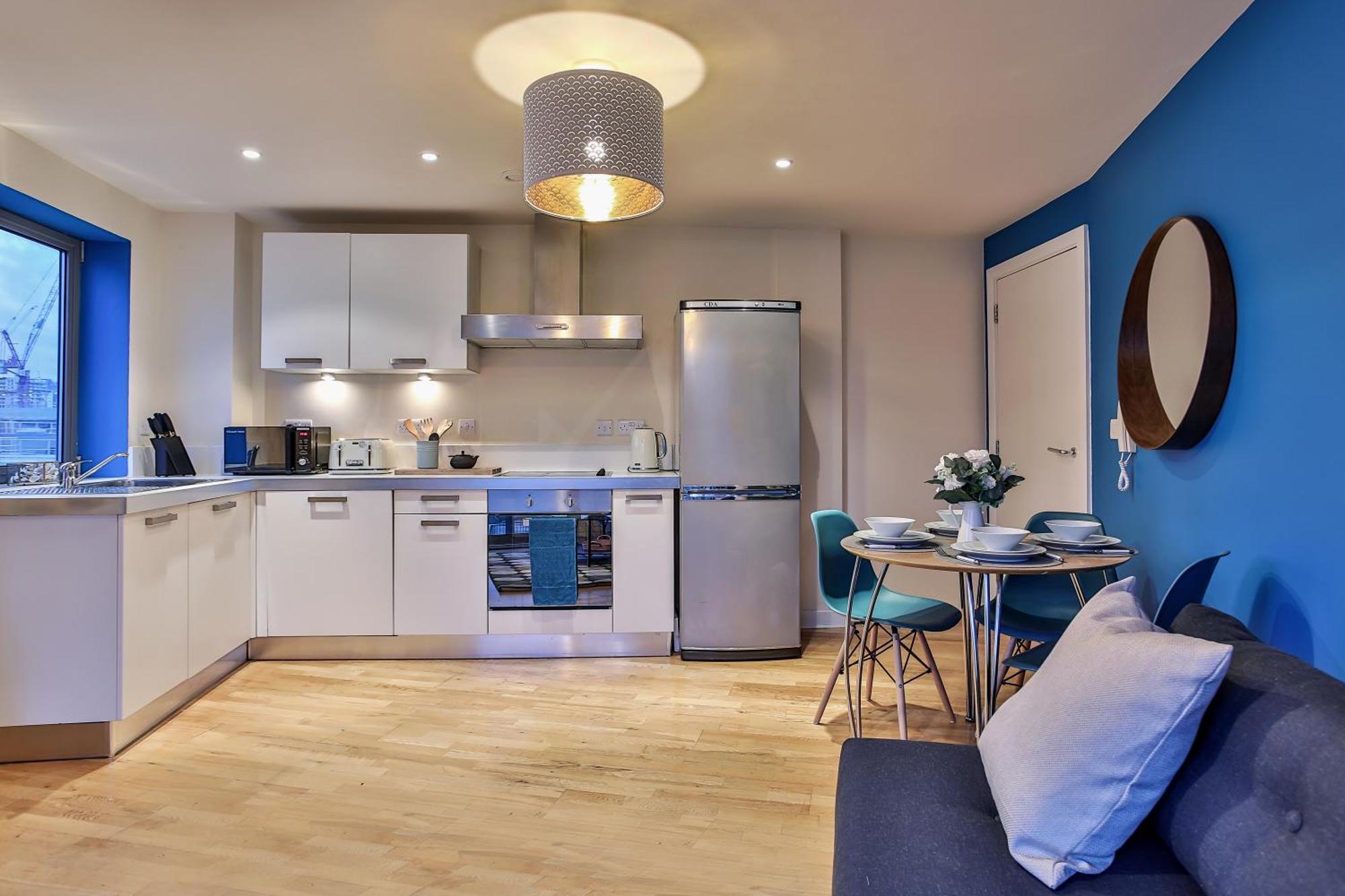 Skyview Apartment By Noknokstay - City Centre With Parking - Group, Family, Business Sheffield Eksteriør billede